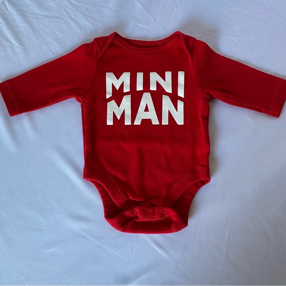 Old Navy| 0-3 month | baby boy red long sleeve onesie| - Picture 1 of 3